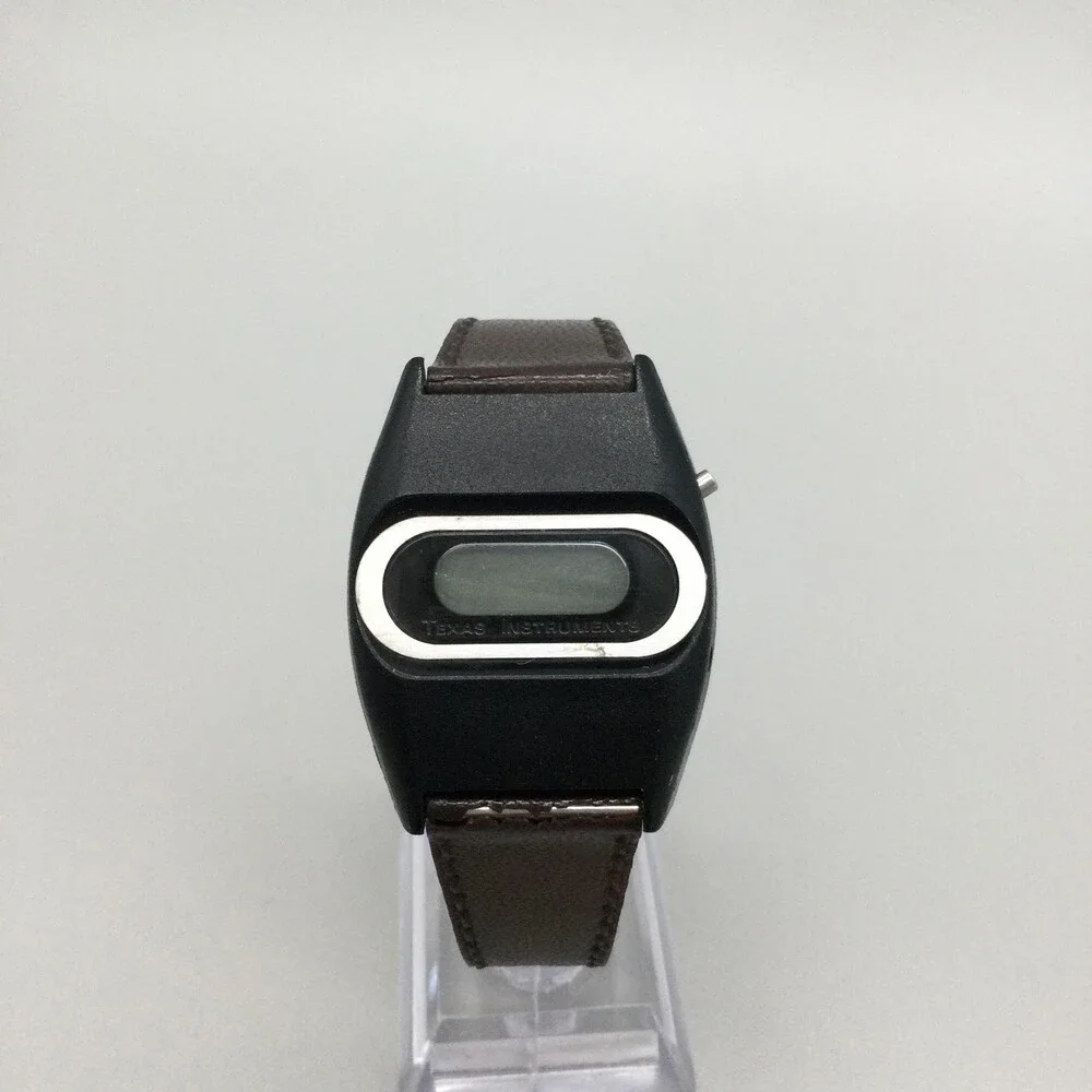 Vintage Texas Instruments Series 550 Mens Watch 33mm LCD NOT RUNNING FOR PARTS